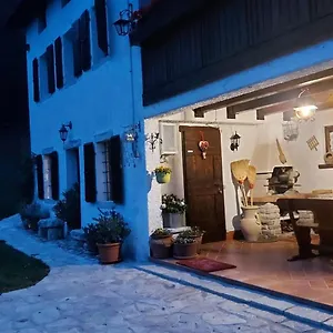  Vakantiehuis La Stazion Italië